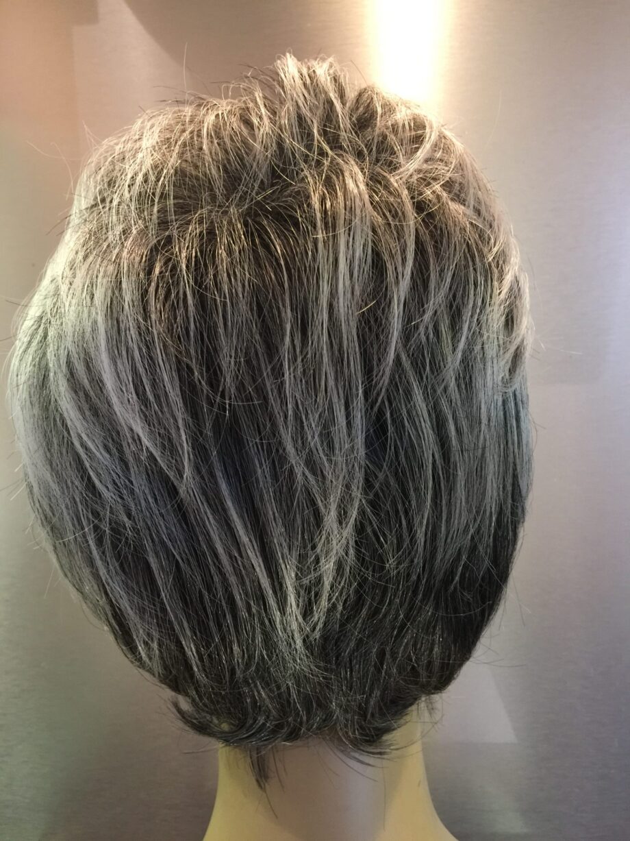 Silver highlights grey. Pplgss743