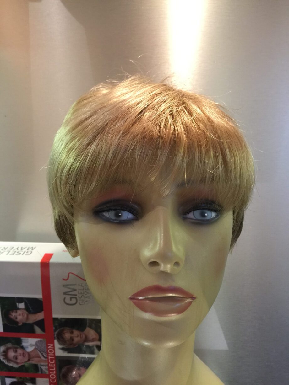 Blonde caramel rooted wig. Pplblss745