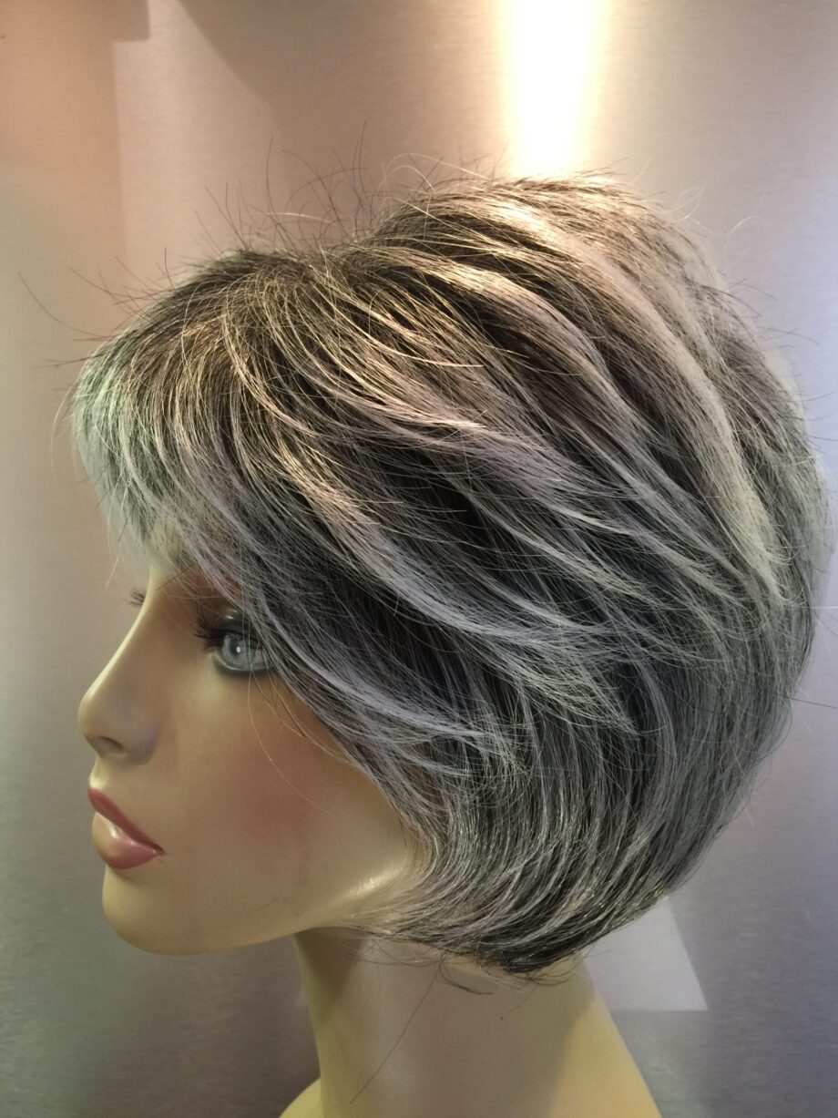Silver highlights grey. Pplgss743