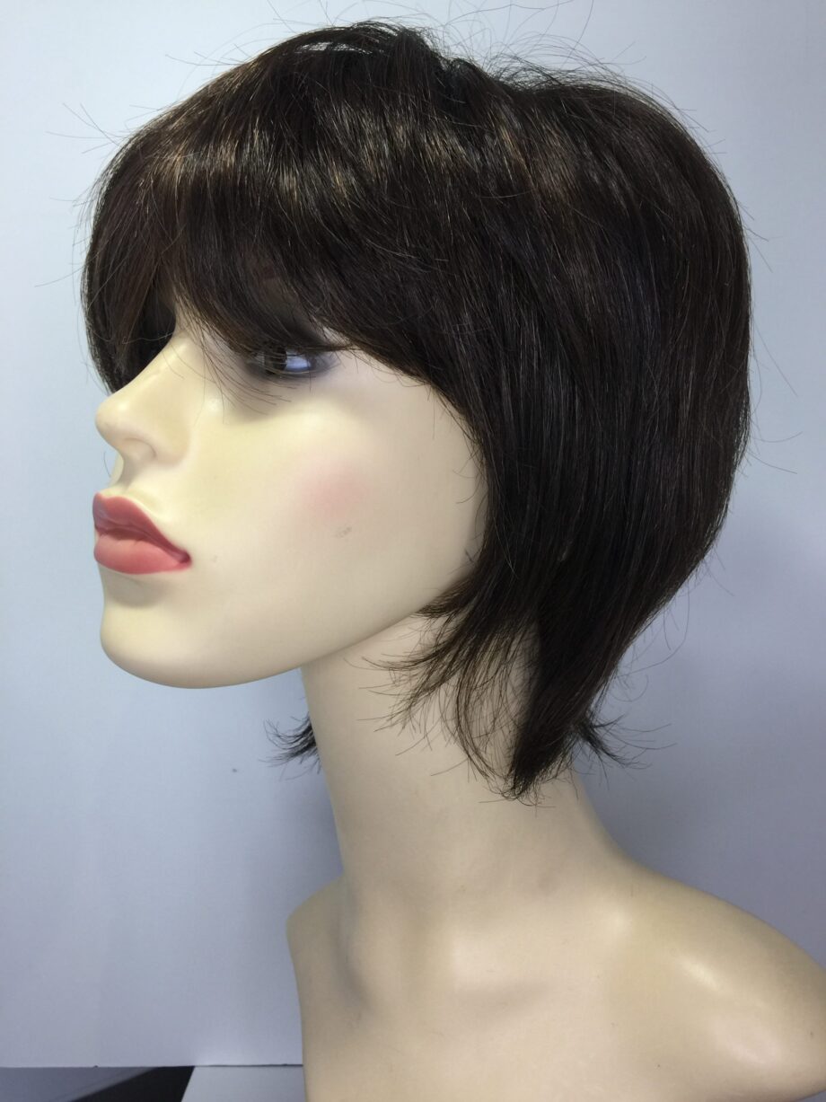 Brown wig. Pplbess649