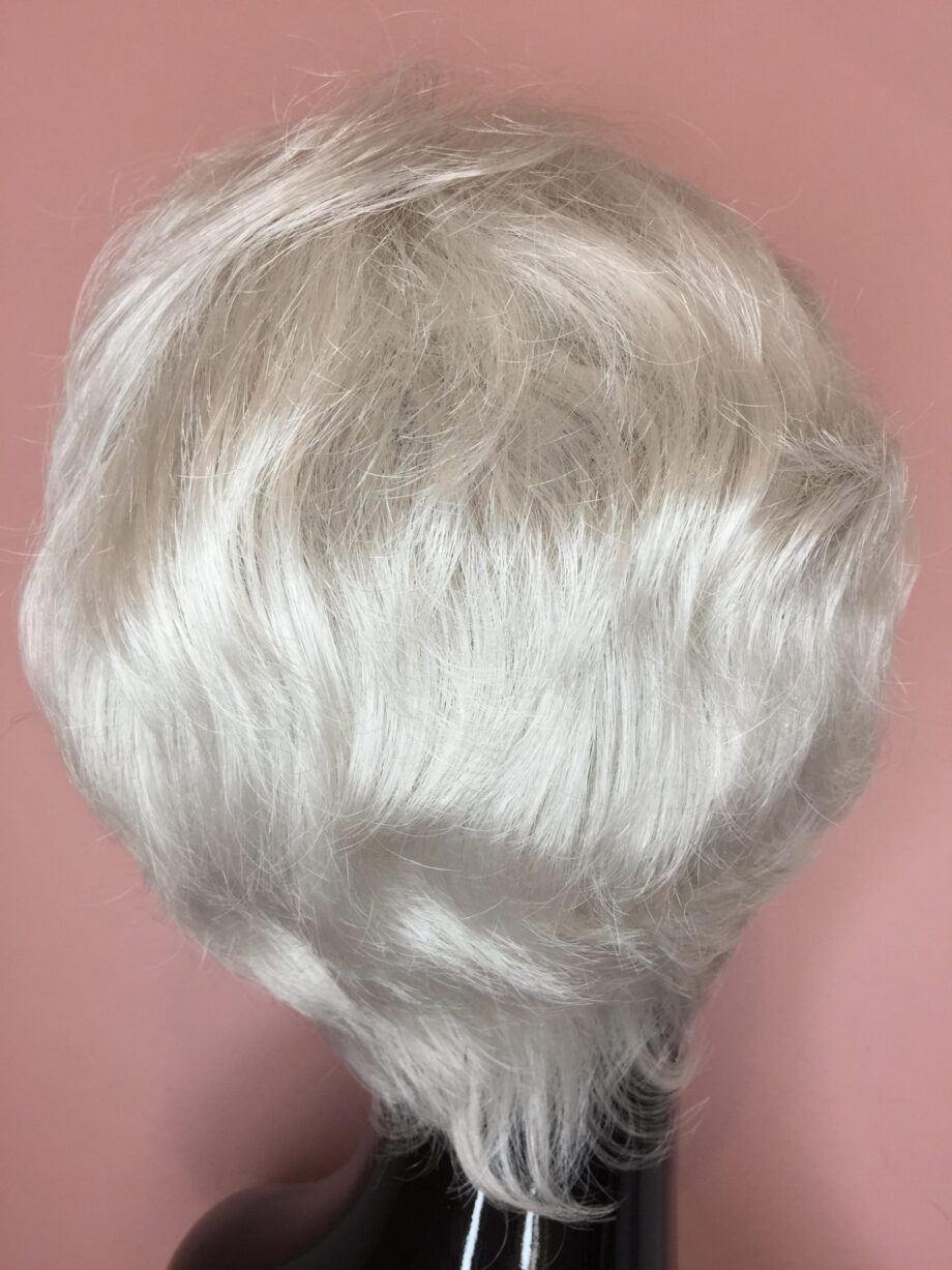 Silver wig. Pplssw532