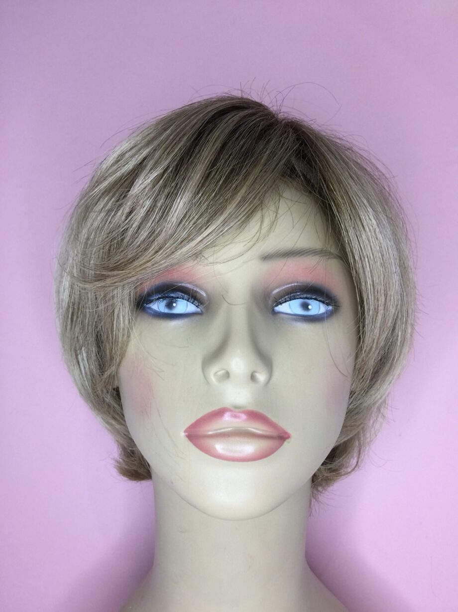 Rooted blonde pplblms531