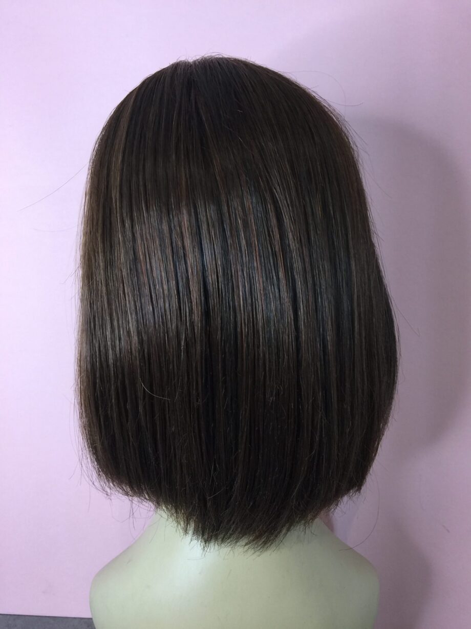 Long brown wig. Pplbrms546