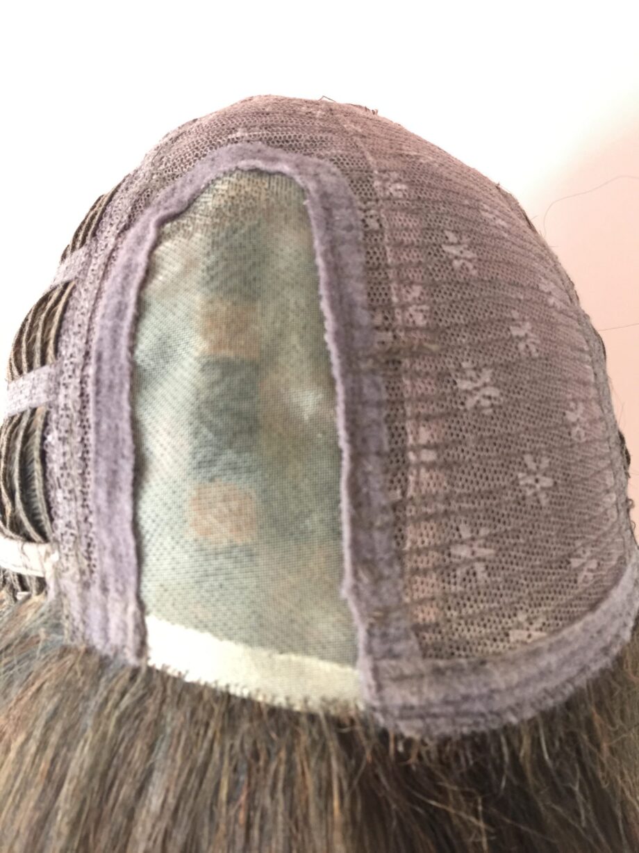 Long brown wig. Pplbrms546