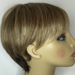 Rooted blonde short wig. Pplblss822