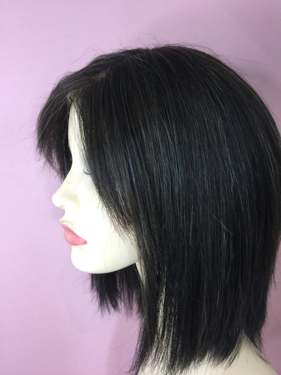 Dark brown wig. Pplbrls544