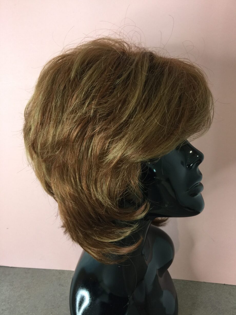 Auburn long curly. Pplalc545