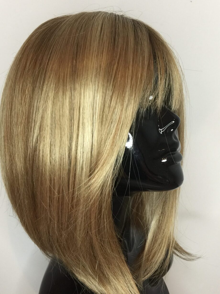 Blonde.  Pplblls809