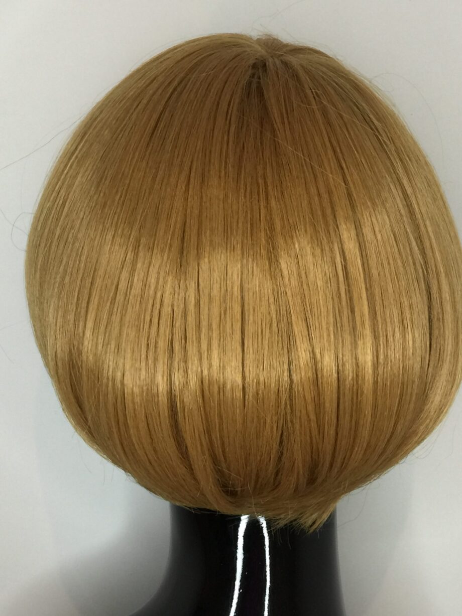 Short blonde wig. Pplblss816