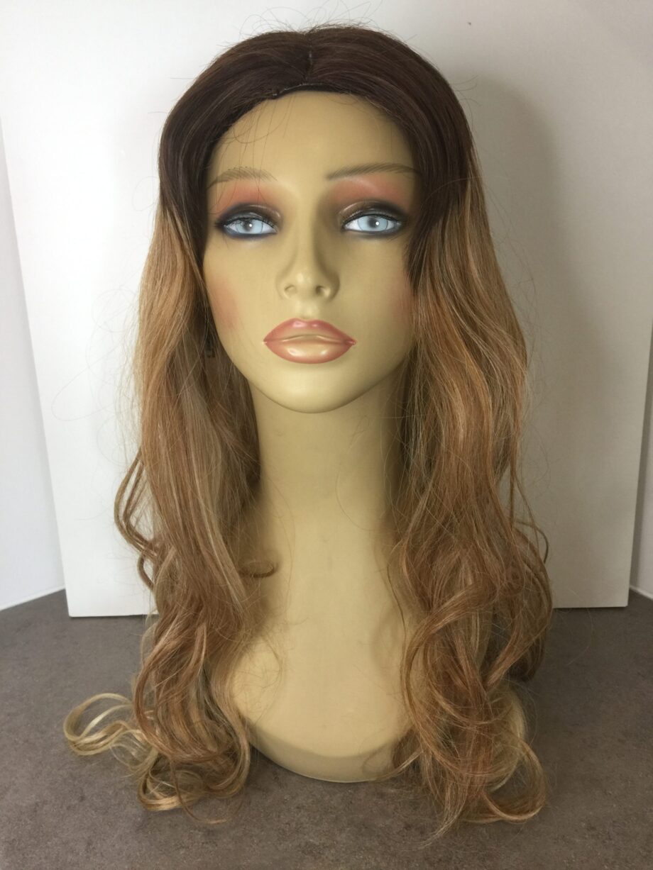Long blonde dark rooted. Pplbllc551