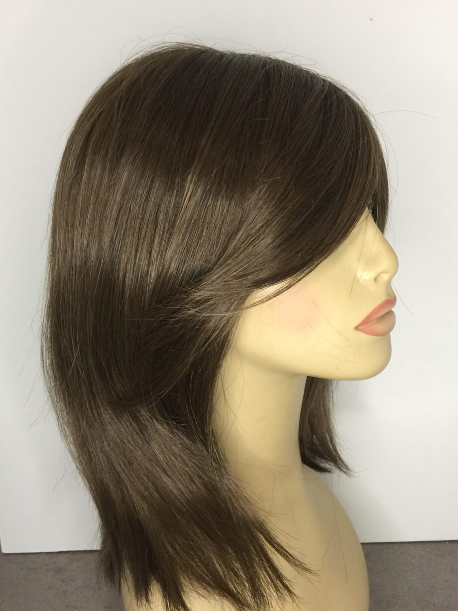 New brown long wig. Pplbrls755