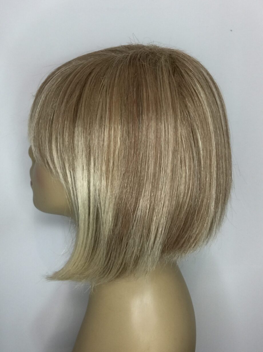 Blonde beautiful wig. Pplblms682