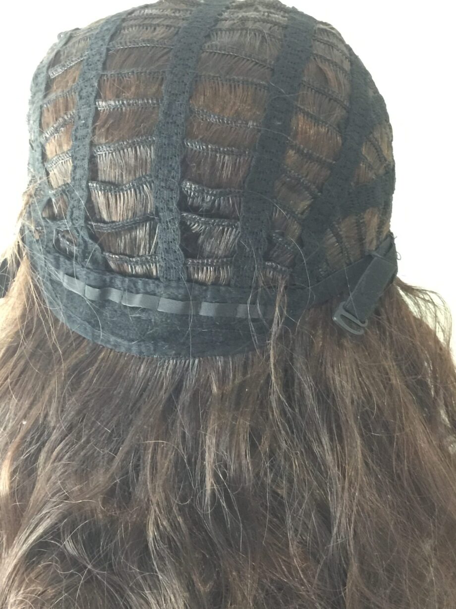 Long curly copper/brown. Pplbrlc663