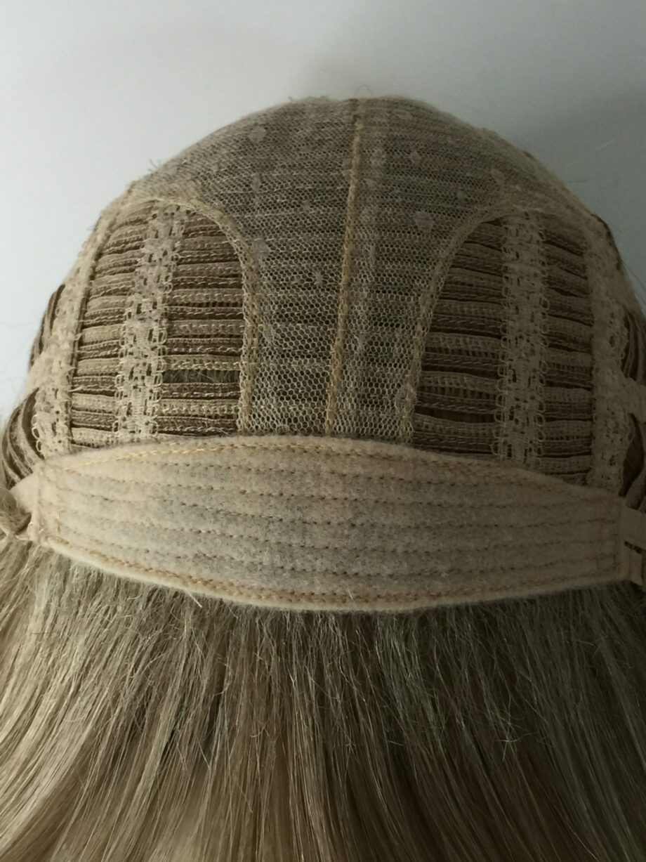 Blonde beautiful wig. Pplblms682