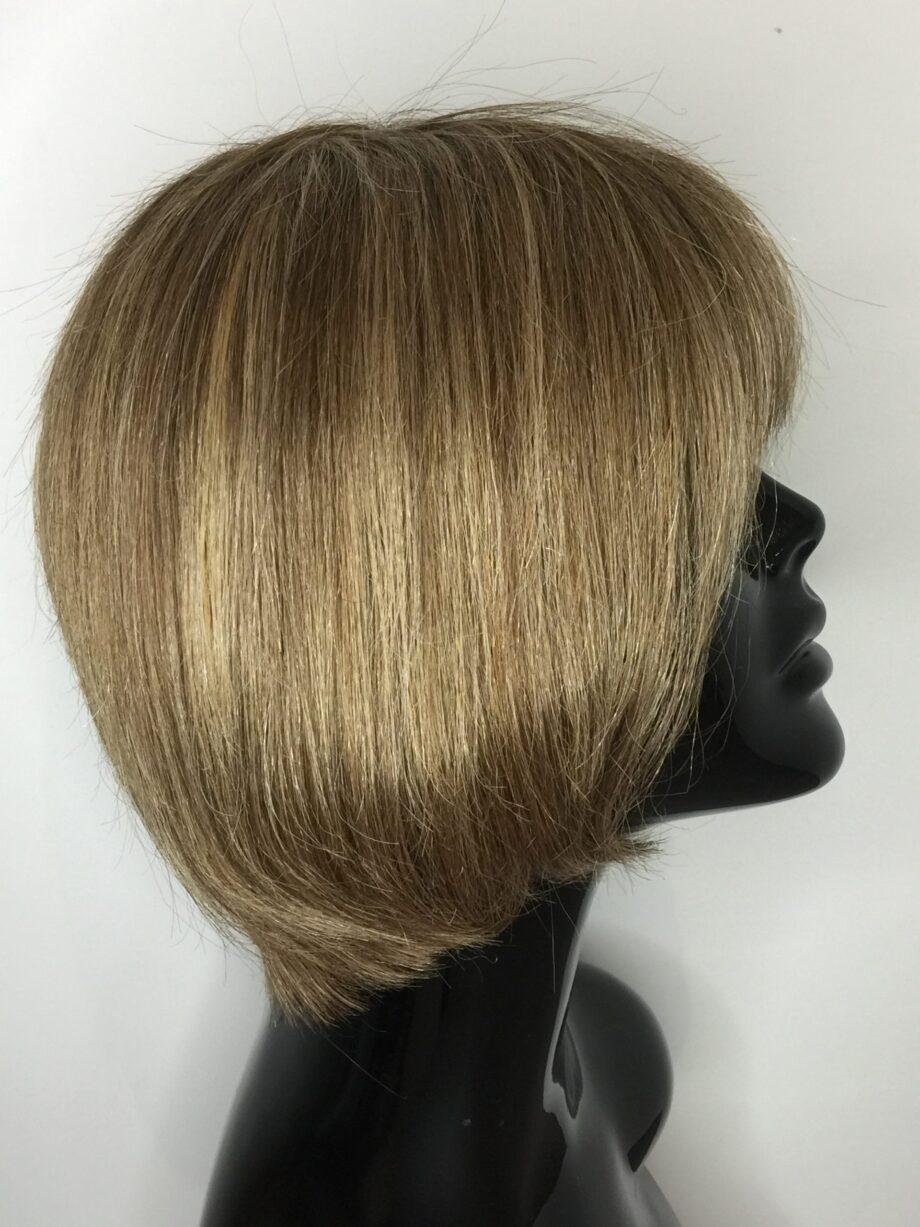 Short blonde pplblss674