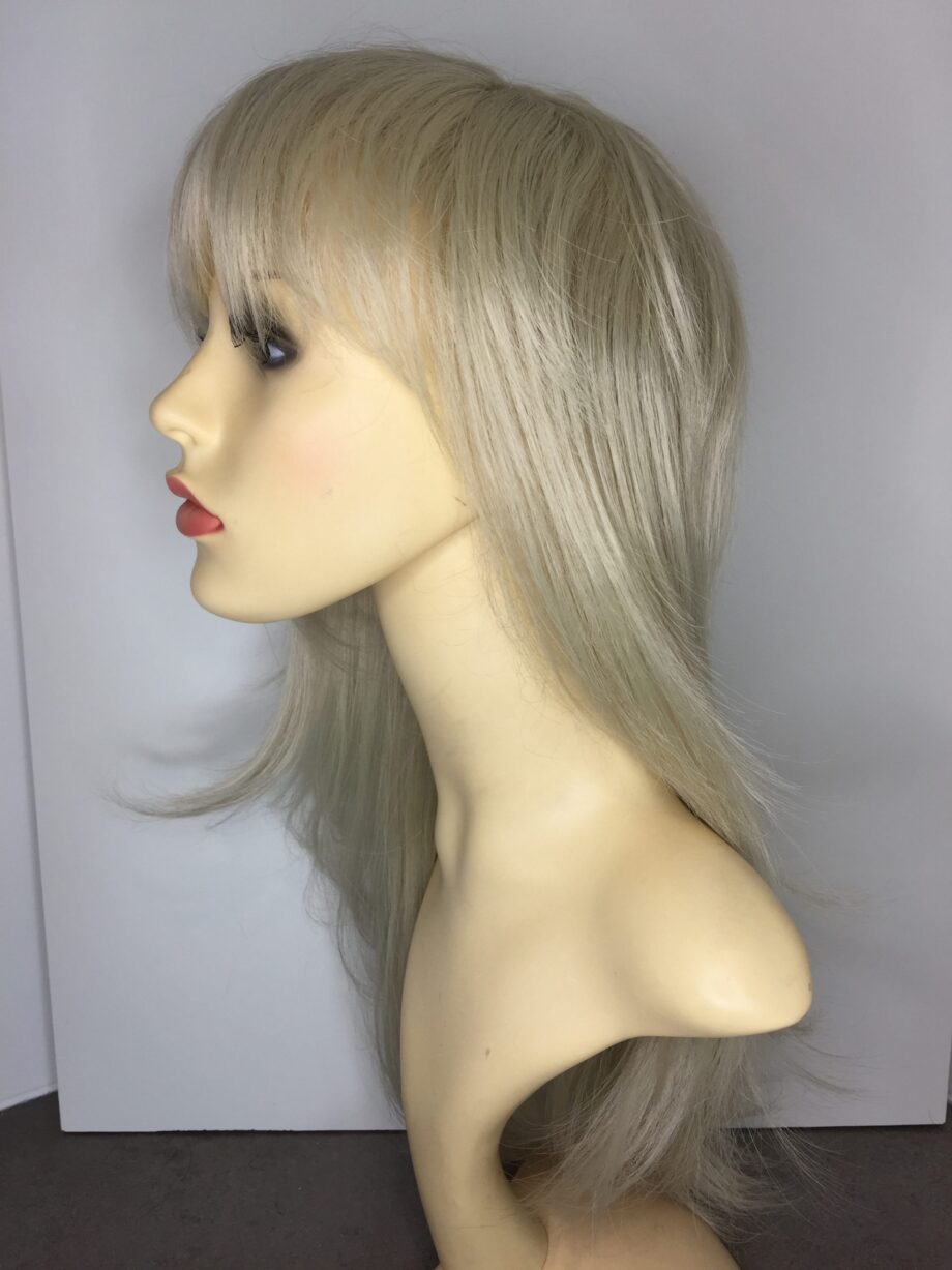 Long blonde wig. Pplblls843