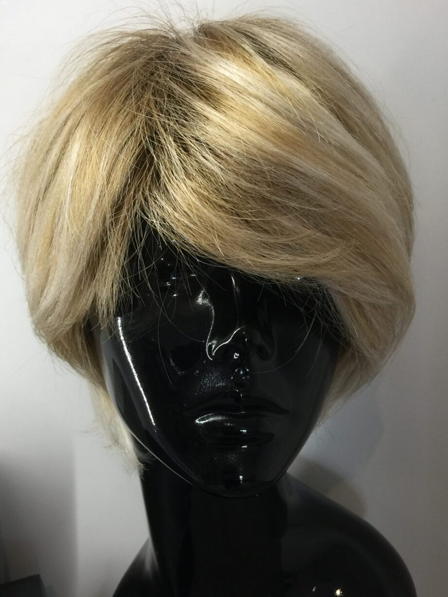 Dark root blonde. Bplblss34