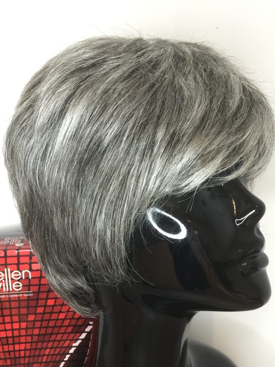 Short grey wig. Bplgsw08