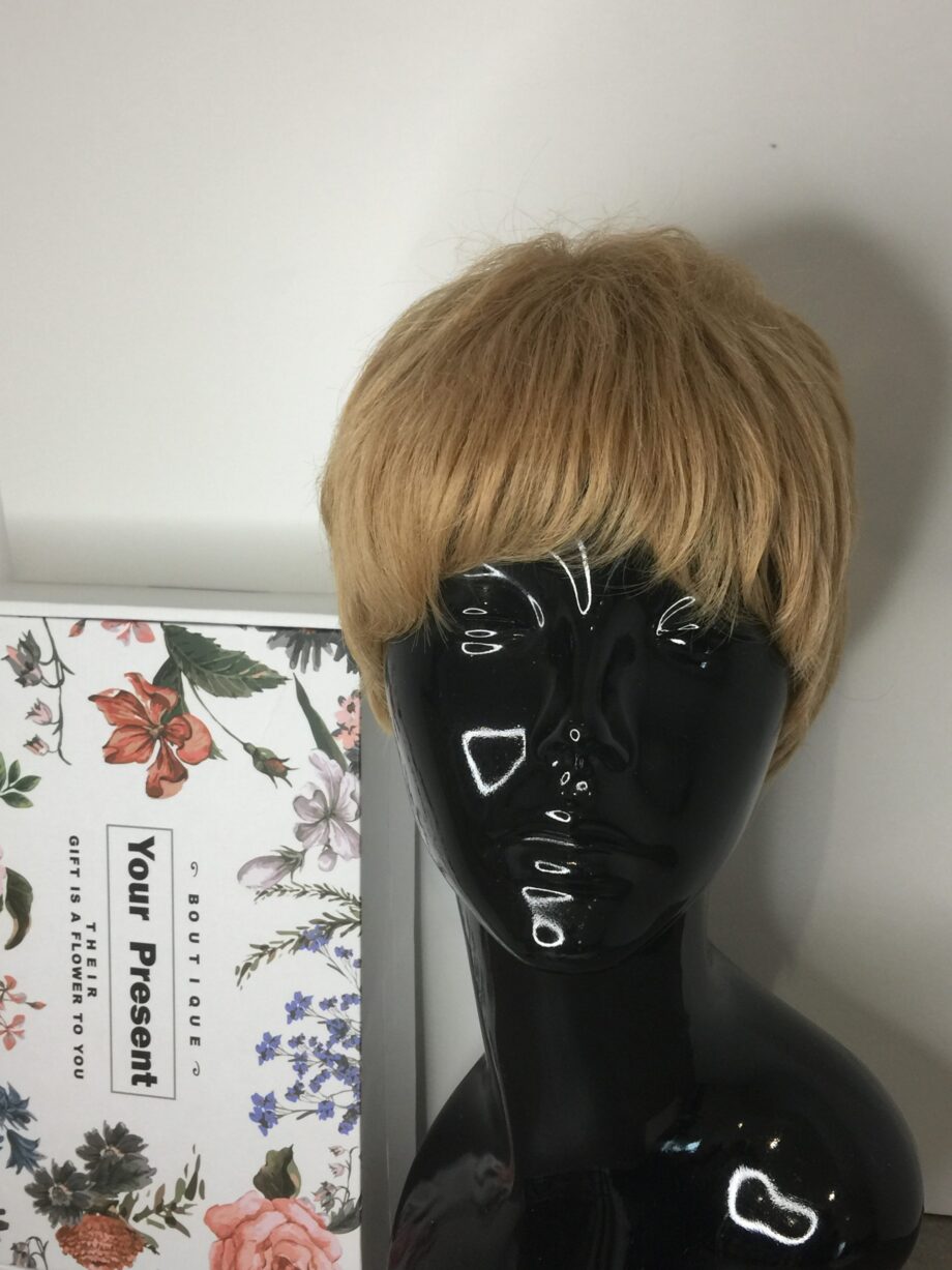 Blonde short.  Bplblsw20