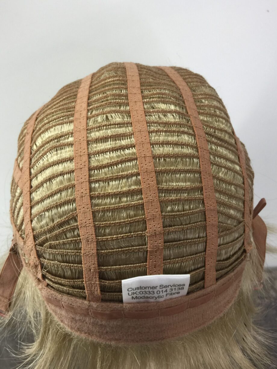 Short blonde pplblss771