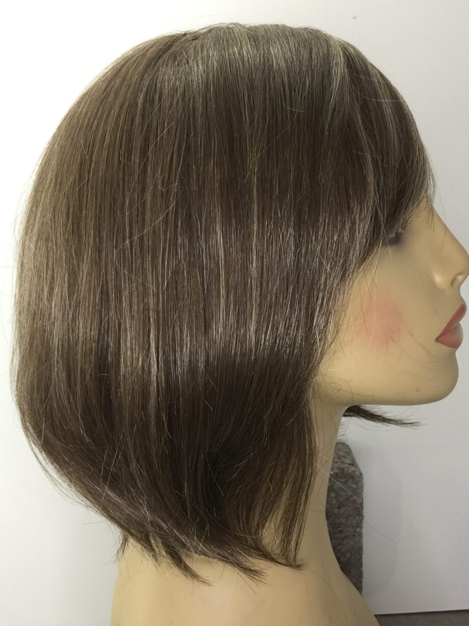 Brown silky wig. Pplbrms684