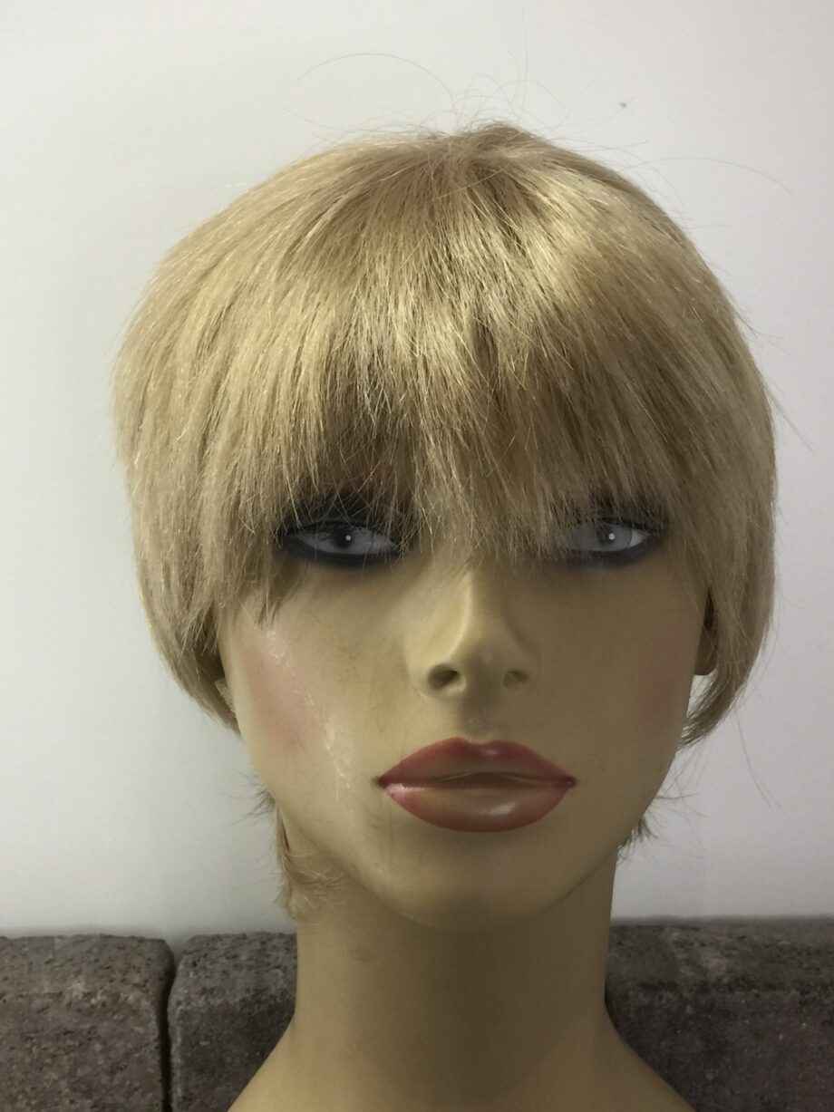 Short blonde pplblss771