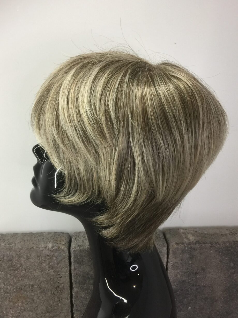 Short blonde pplblss773