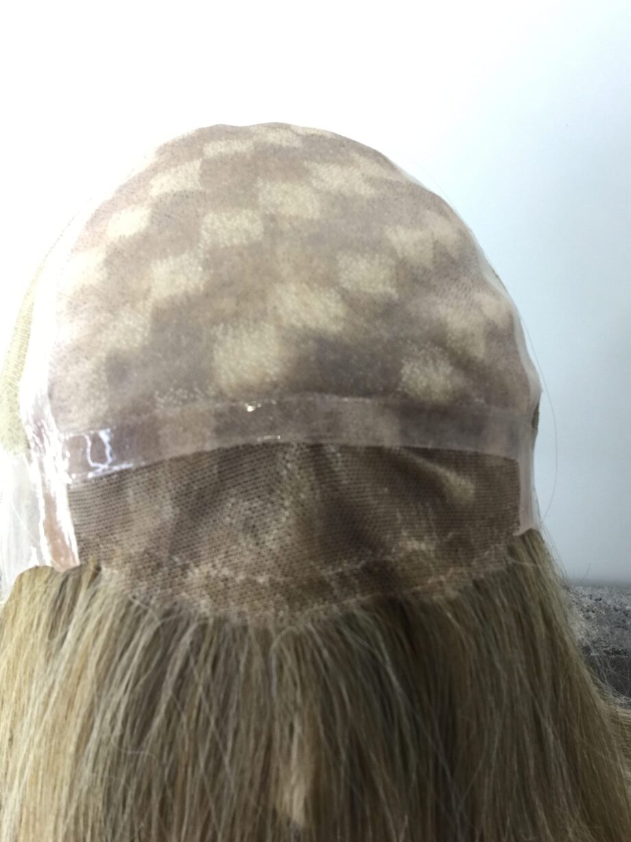 Soft cap blonde wig. pplblms200