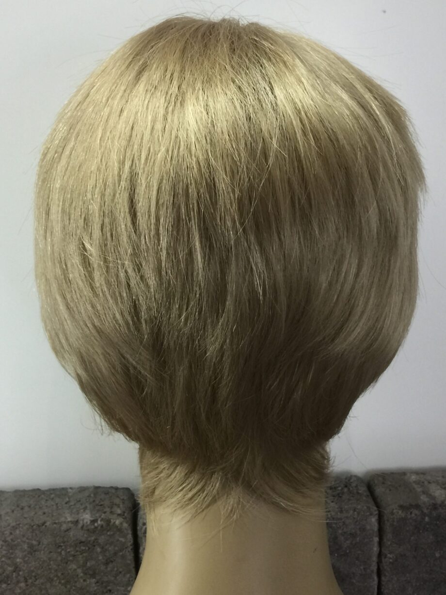 Short blonde pplblss771