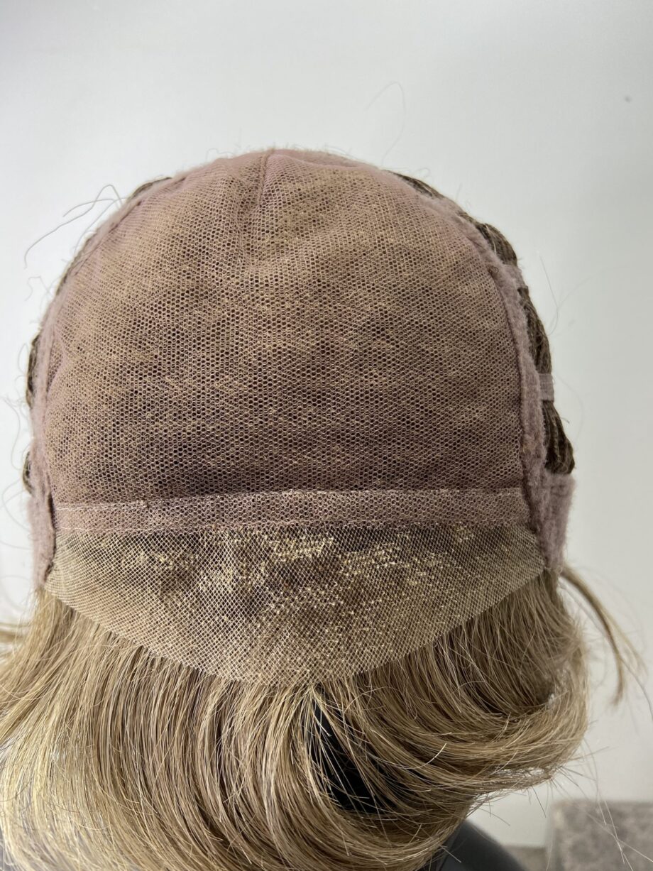 Mid lenght brown. Pplbrms576