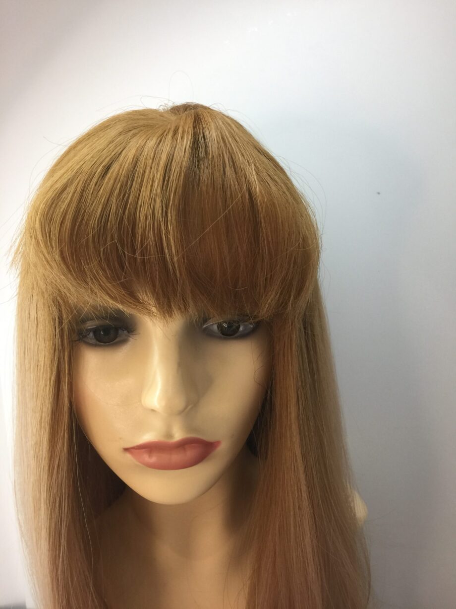 Very long blonde wig. Pplblls215