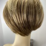Brown highlighted wig. Pplbrms779