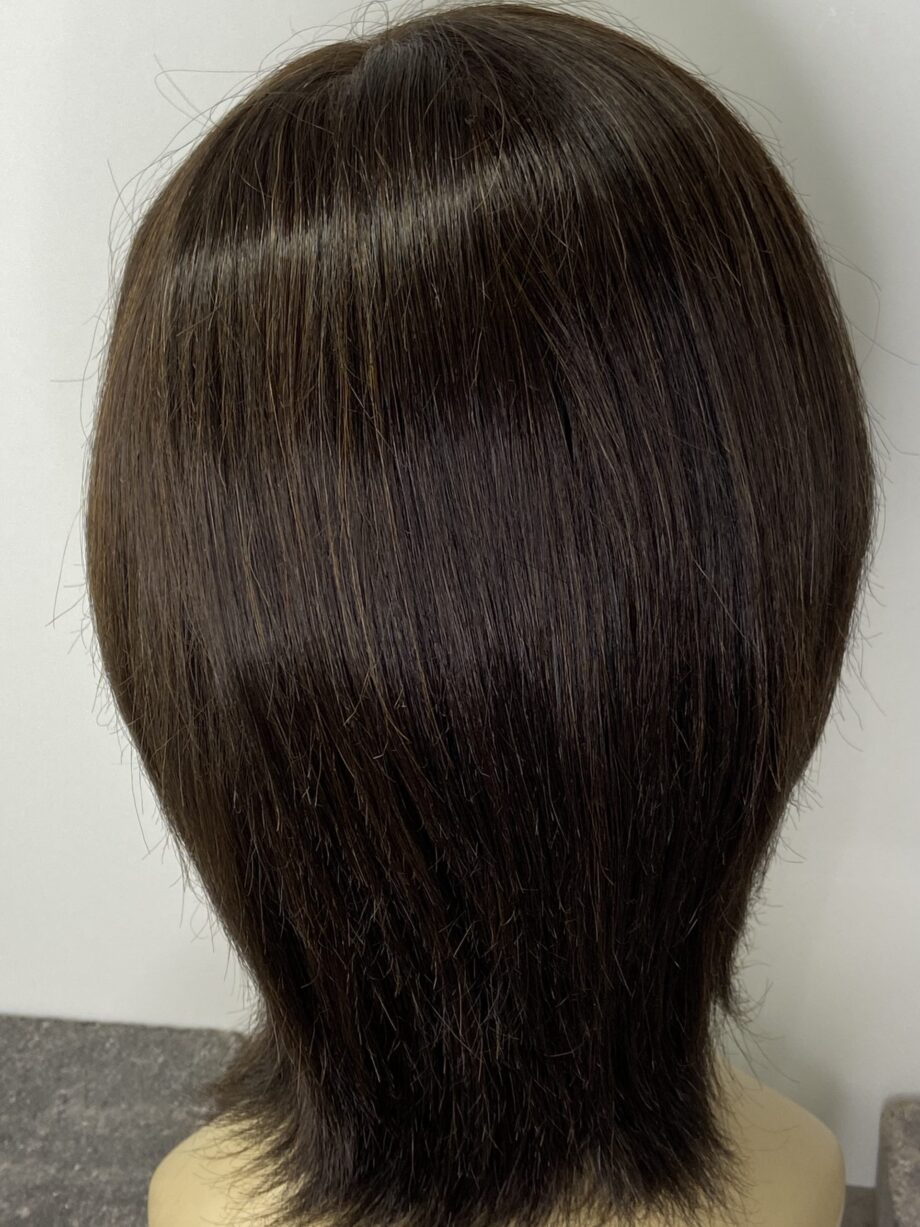 Brown wig. Pplbrms781