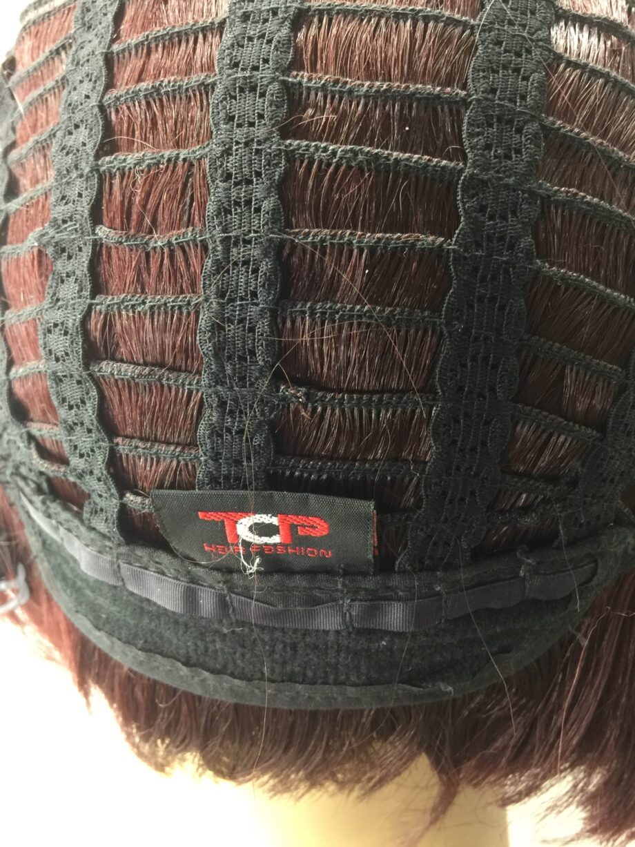 Stylish sharp red wig. Pplrms897