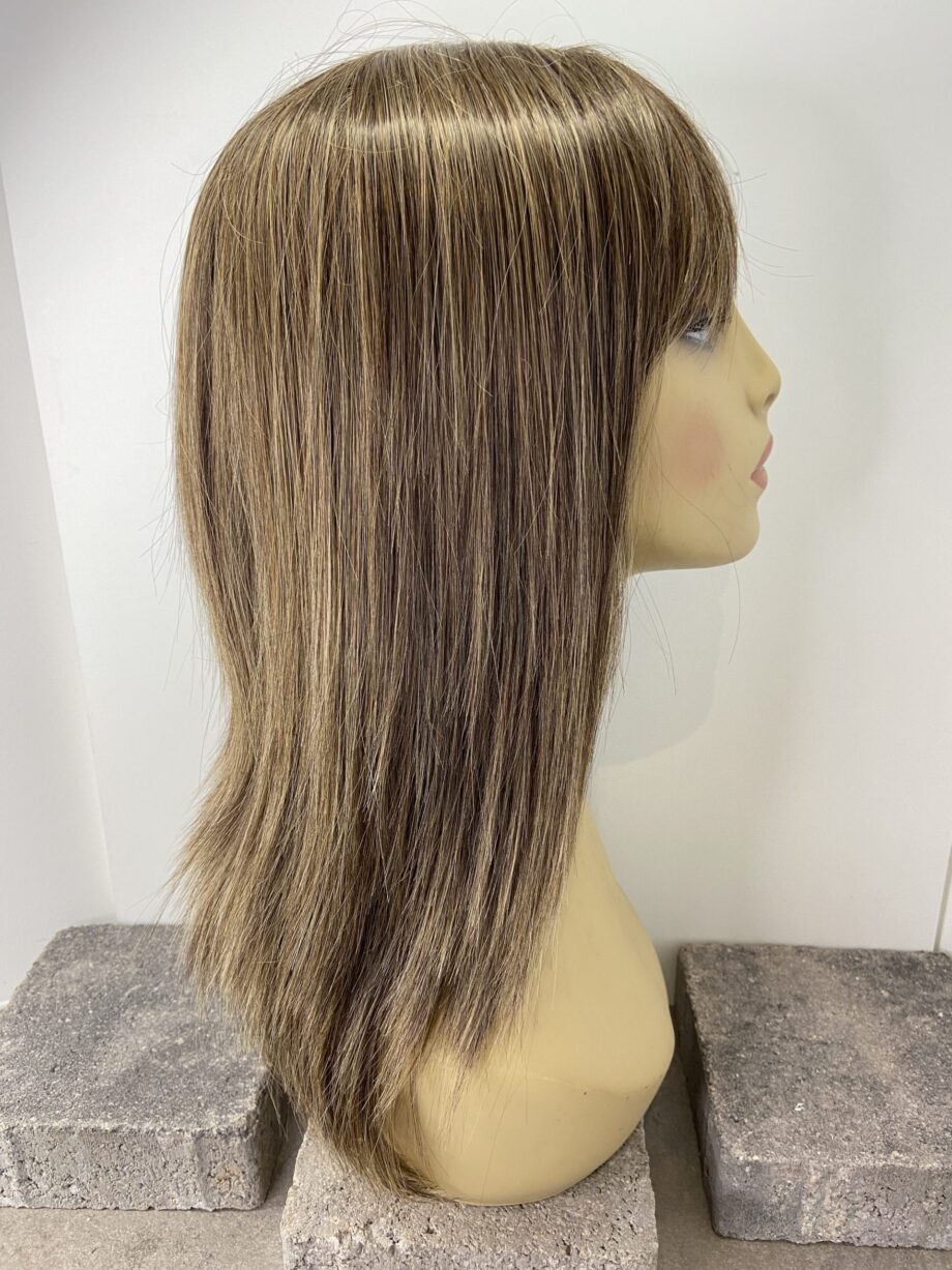 Long brown wig. Pplbrls774