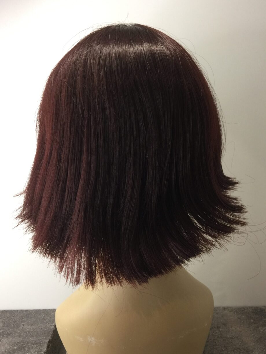 Stylish sharp red wig. Pplrms897