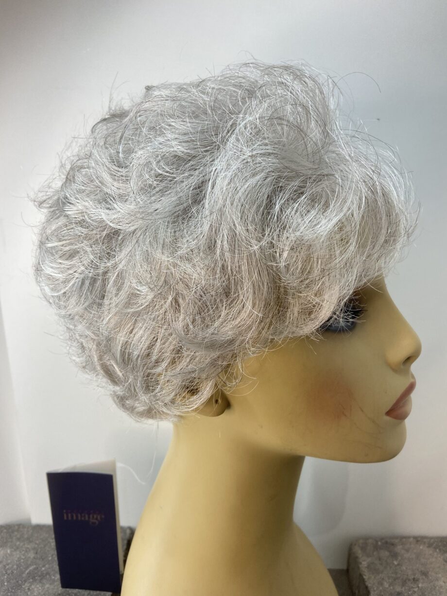 New Silver wig. Nplgsw6011