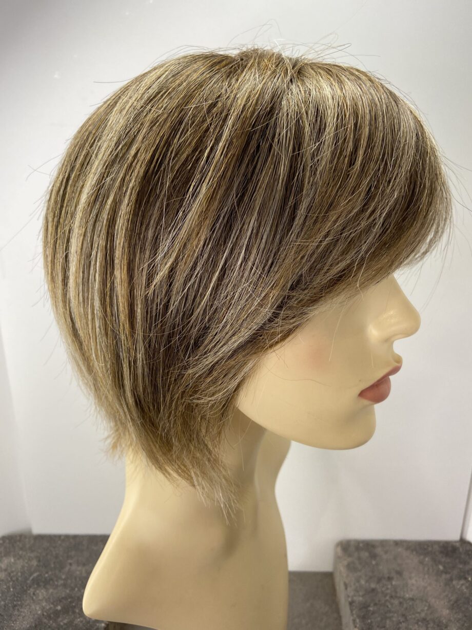 Soft cap light brown. Pplblss8994