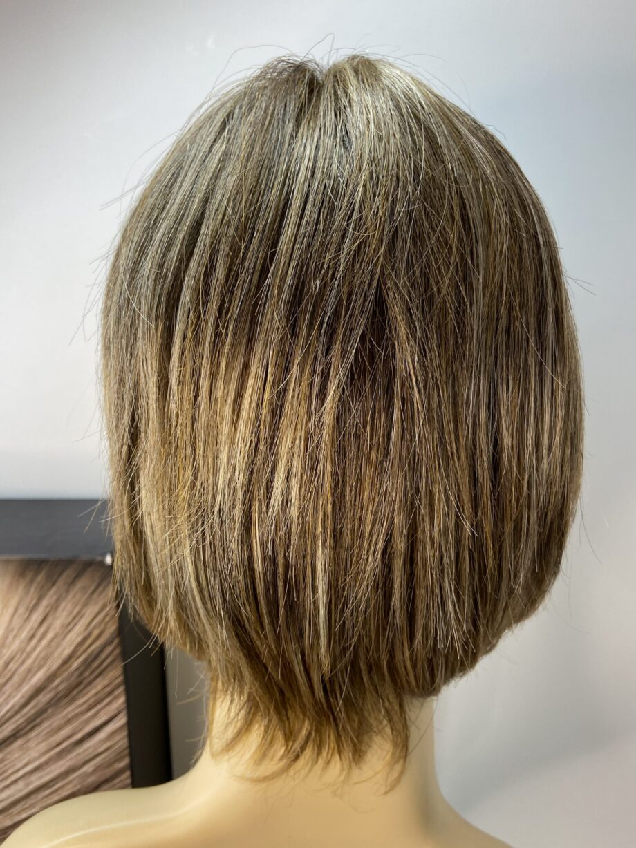 Soft cap brown wig. Bbrms66