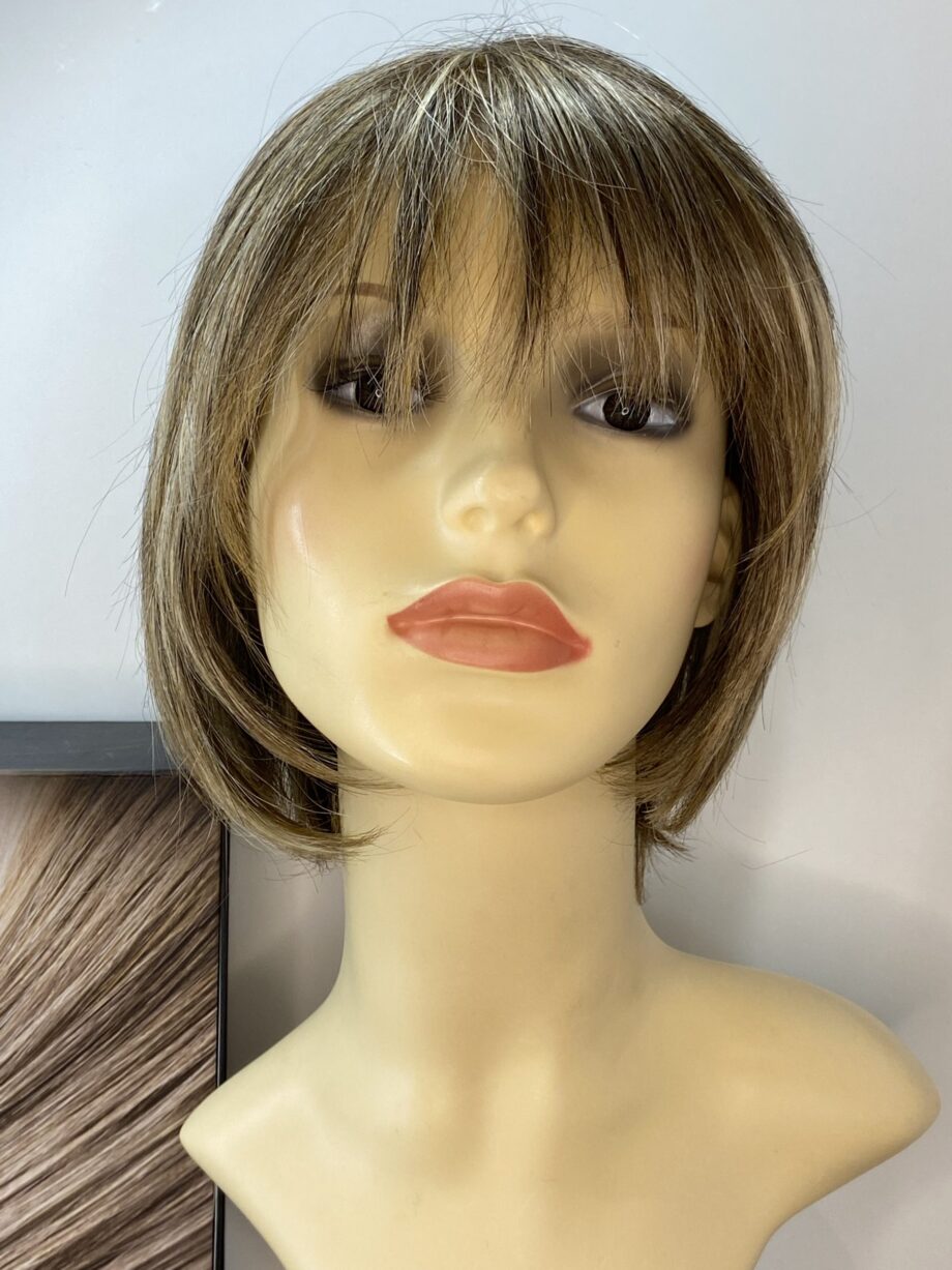 Soft cap brown wig. Bbrms66