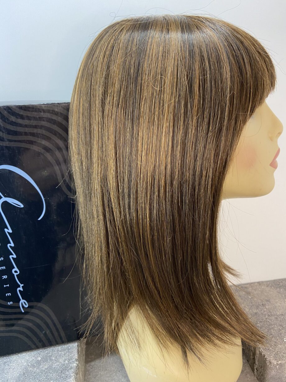 Brown mid length wig. Plbrls59