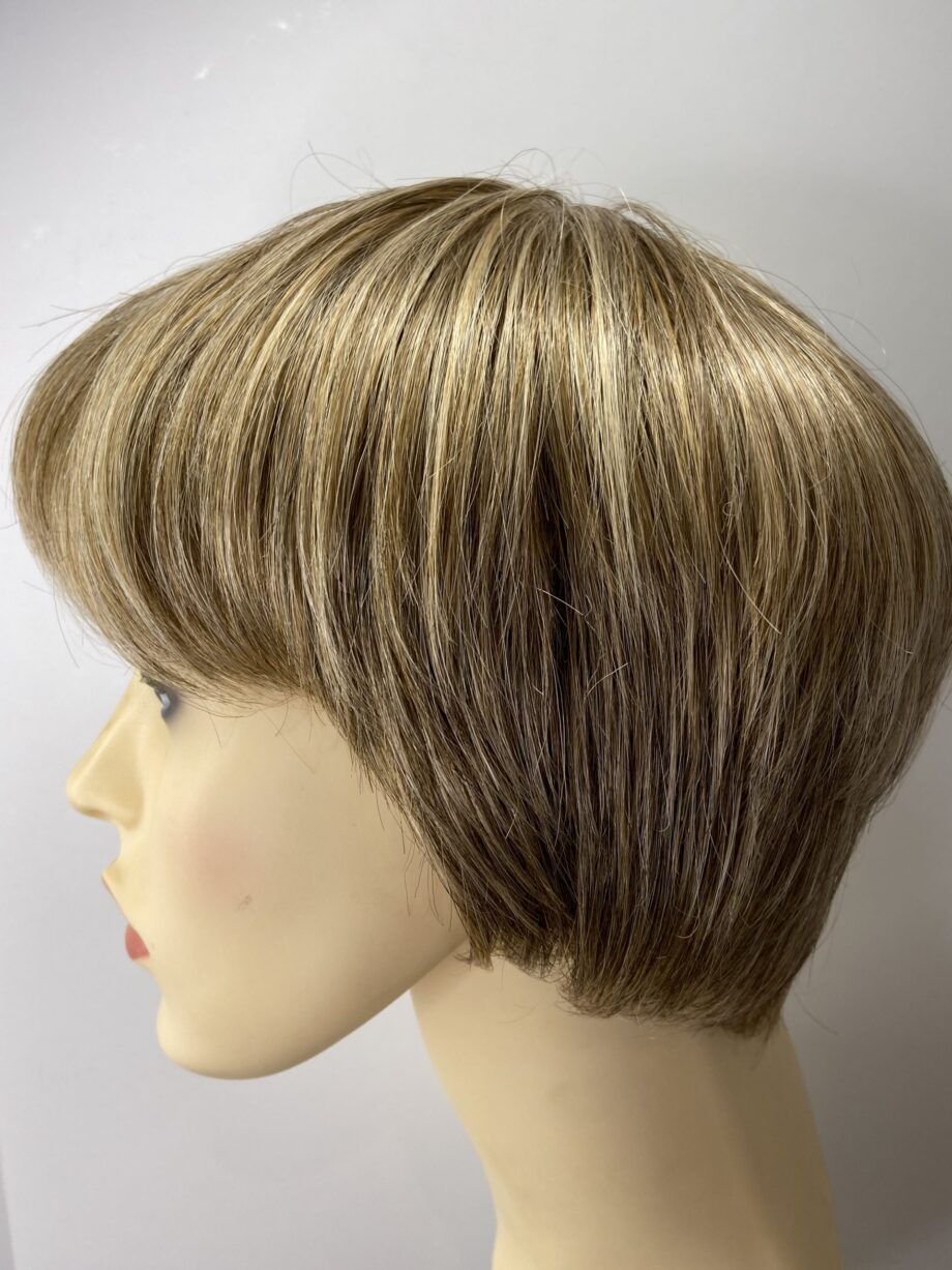 Soft blonde wig. Pplblss786