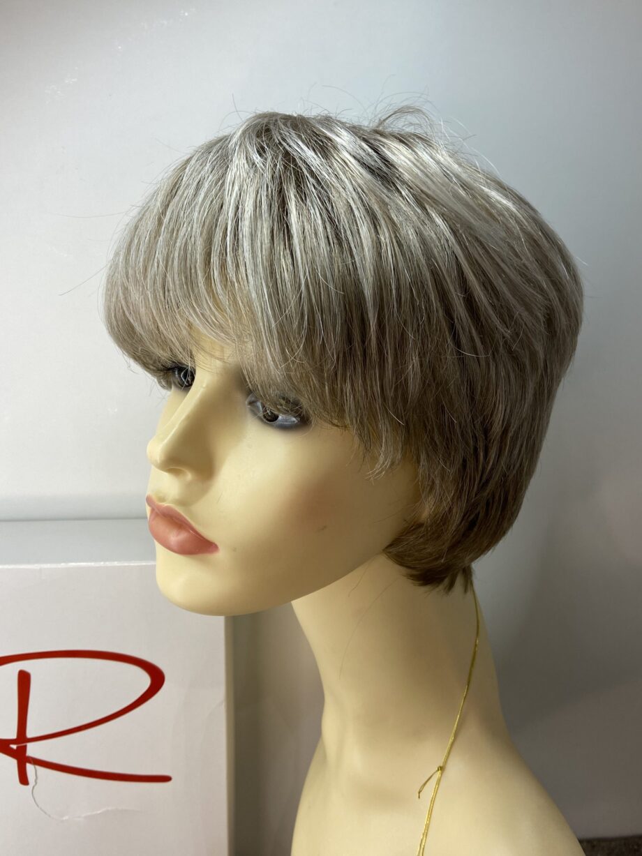 Beautiful Soft grey. Bgss64