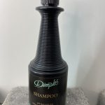 Shampoo dimples. 030