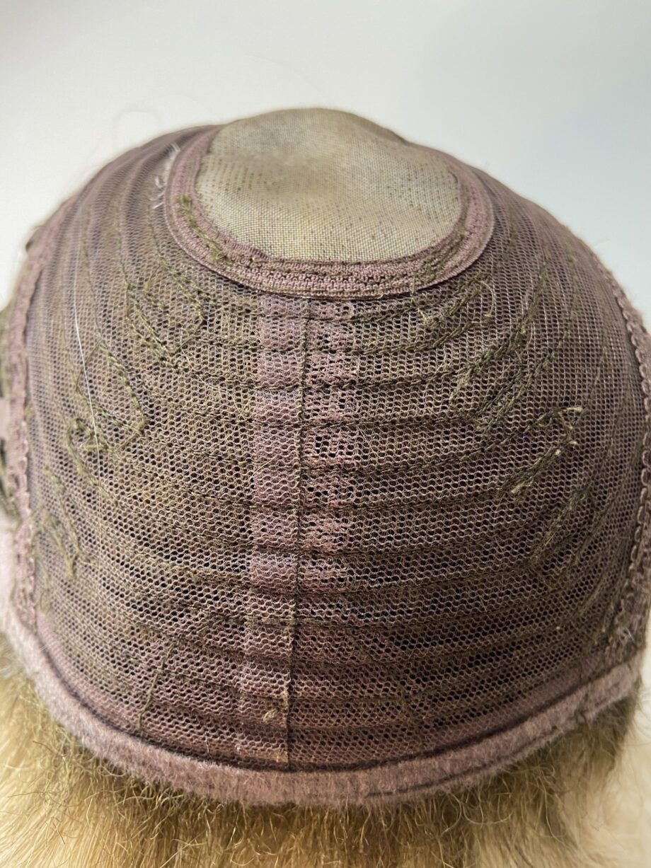 Blonde rooted wig. Plblms6021
