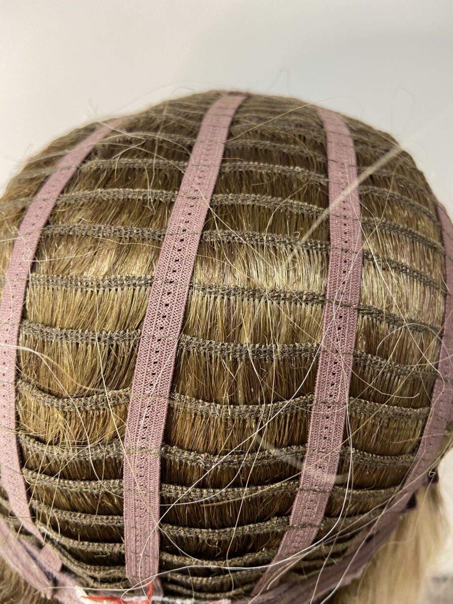 Blonde rooted wig. Plblms6021