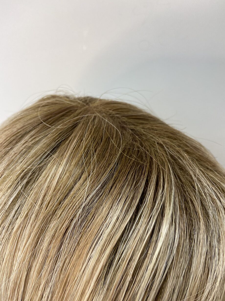 Blonde rooted   Plblms6020