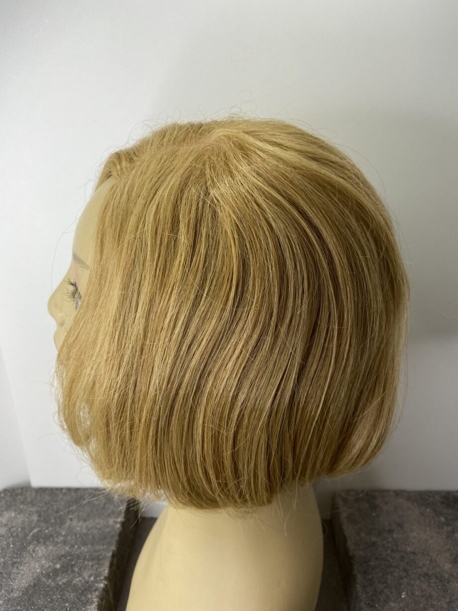 Soft cap blonde wig. Pplblms7992