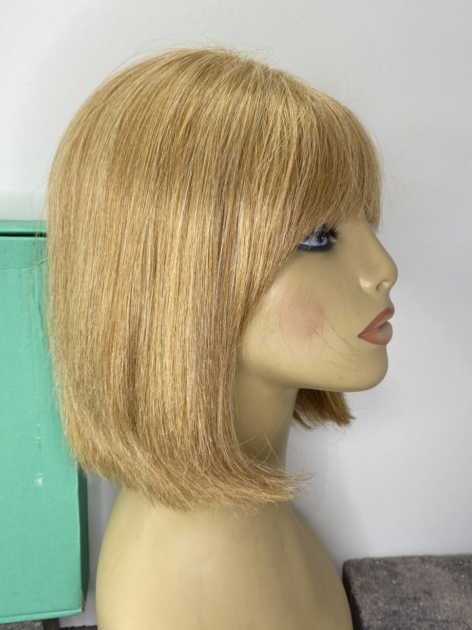 Blonde Bob. Bblms74