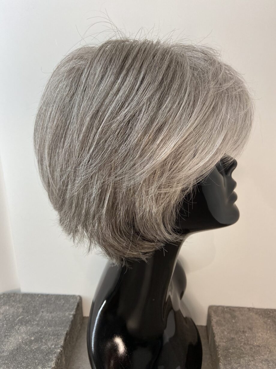 Silver grey. Pplgmw581